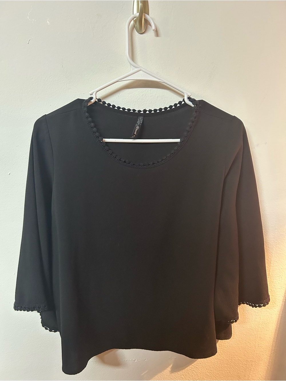 Black Women’s Crochet-Trim Blouse - Bjewel